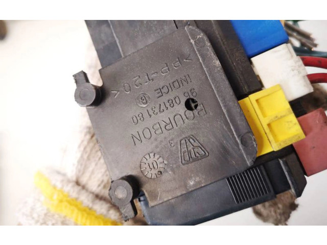 Pojistková skříňka 9608173180 Citroen Saxo 2001