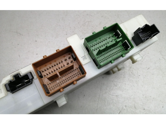 Блок предохранителей 7G9T14A073DD Ford Galaxy