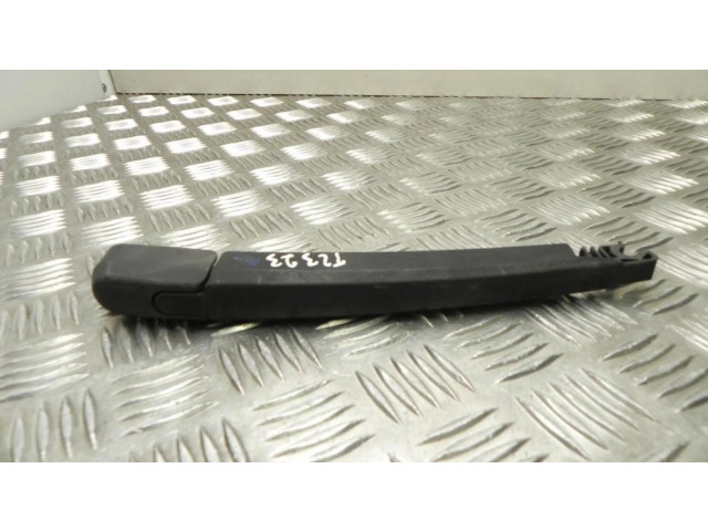 Ножка стеклоочистителя заднего стекла