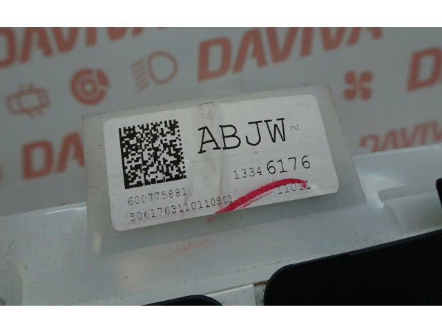 Панель приборов 13346176   Opel Meriva B       