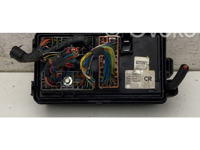 Блок предохранителей 96427973, 96427973 Chevrolet Matiz