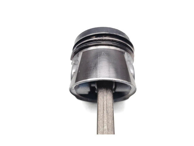 Píst CFWA   Skoda Fabia Mk2 (5J)    CFWA 