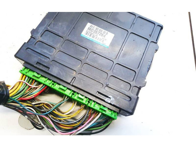 Блок управления двигателя md357264, e2t63687 Mitsubishi Pajero Sport I