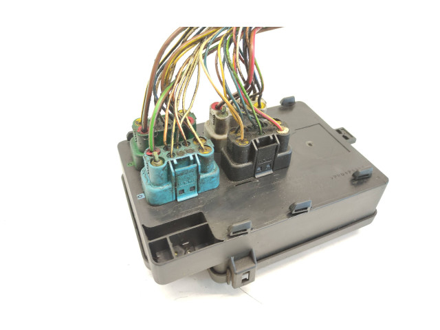 Блок предохранителей LNC2822BD, 518238001 Jaguar XJ X300