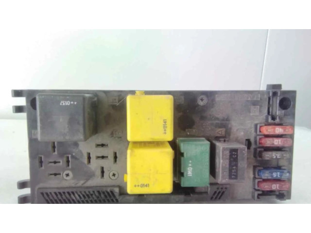 Pojistková skříňka 0005401050 Mercedes-Benz E W210