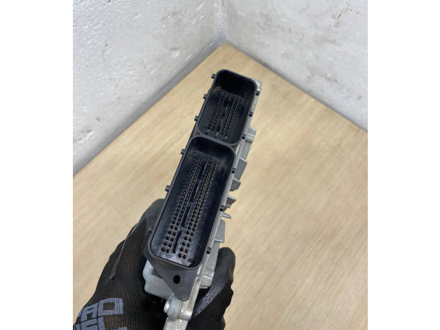 Блок управления двигателя 30785100AB, 1039S18372   Volvo V70