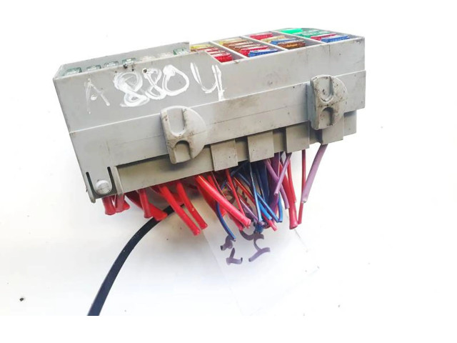 Блок предохранителей 8637669 Volvo XC90