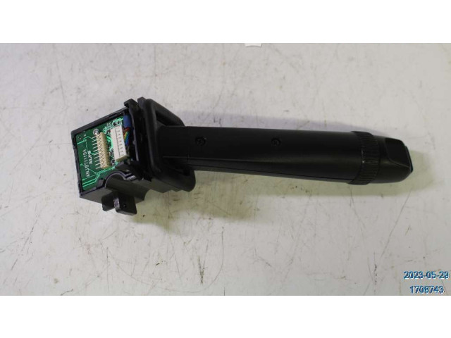 Ручка стеклоочистителей 31268570   Volvo XC90