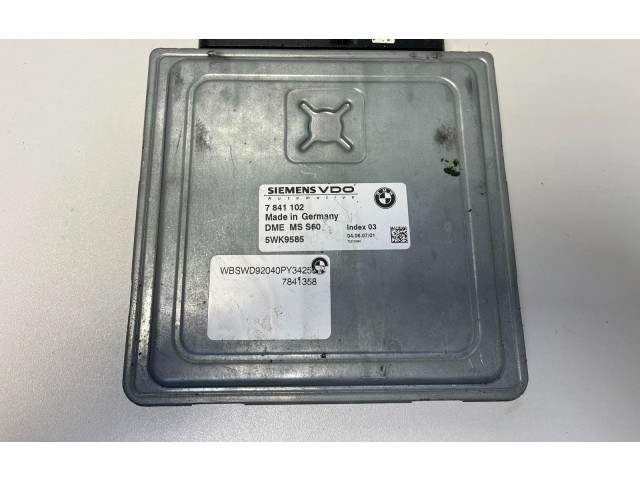 Řídící jednotka 7841102, 7845558 BMW M3 e92 2008
