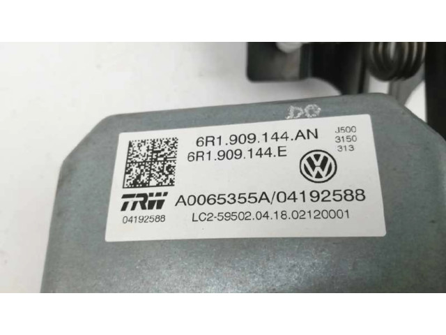 Рулевая рейка 6R1423510DC, 6R1909144AN Audi A1 2018- года