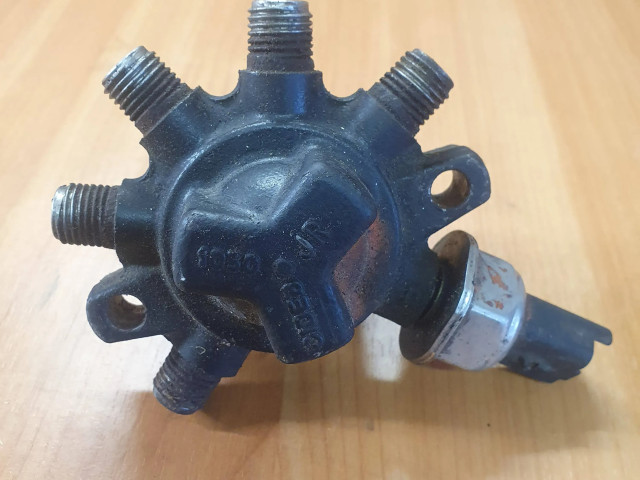 Топливная рампа 55PP0301, 03240095768   SsangYong Kyron 2.0 