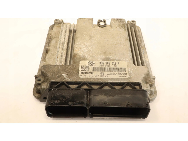 Блок управления двигателем Блок управления 0281012237 Skoda Octavia Mk2 (1Z)