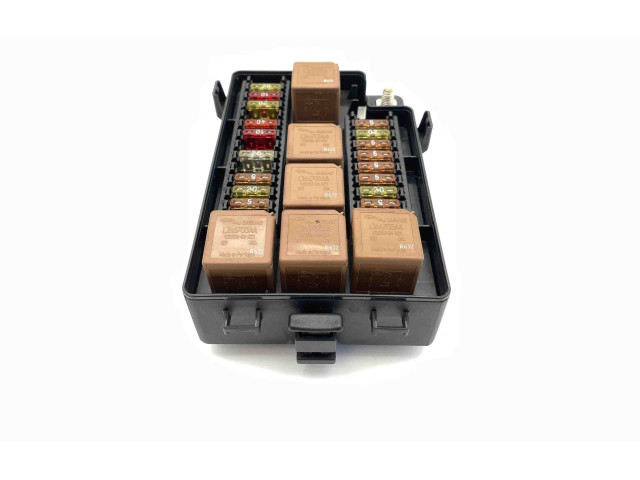 Блок предохранителей LJA2822BF Jaguar XK8 - XKR