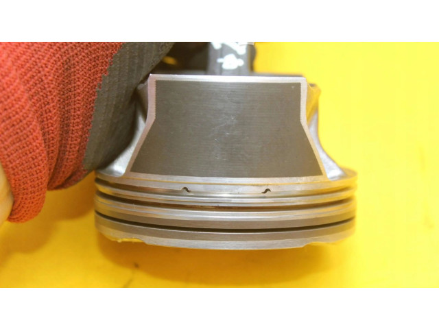  Поршень с шатуном  88L111  Mercedes-Benz GLC X253 C253  