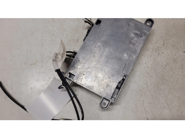 Tālruņa vadības bloks