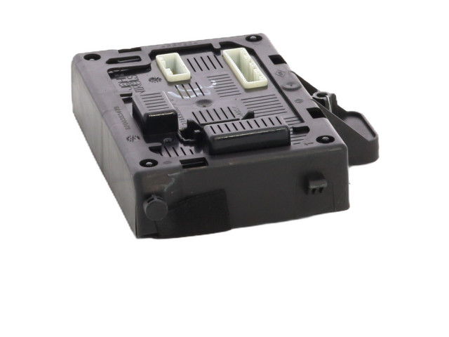 Модуль управления BSM 8200343733   Renault Clio III    