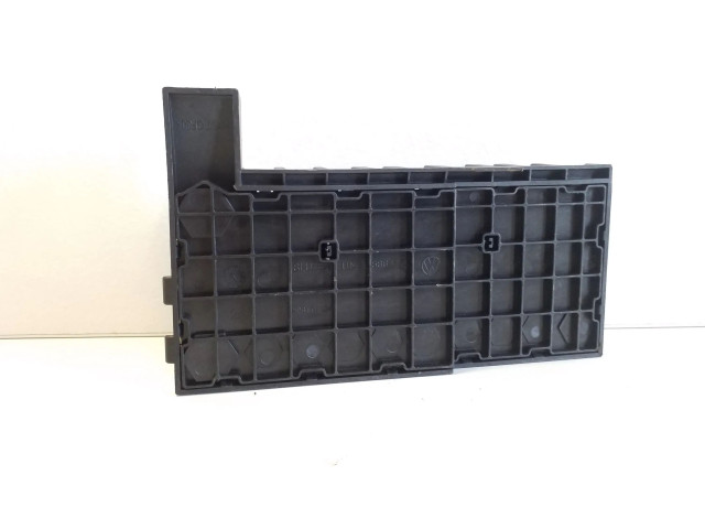 Pojistková skříňka 7E6970187AT Volkswagen Transporter - Caravelle T5 2014