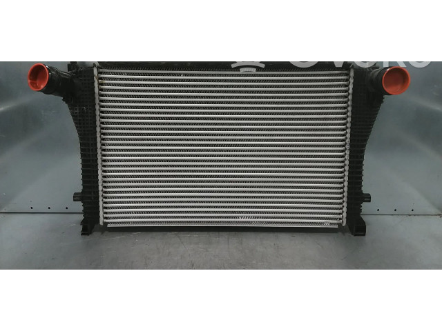 Интеркулер 5Q0145803AD, 5Q0145803AB Volkswagen Golf VIII
