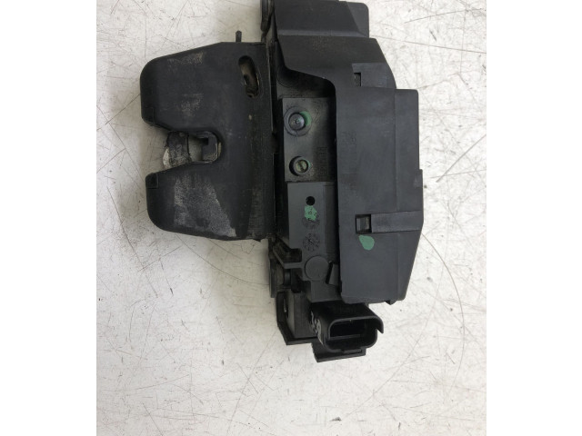 Zámek zadních dveří Peugeot 308 2016