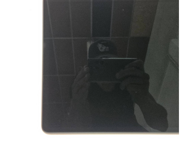 Дисплей 151677900C Tesla Model Y