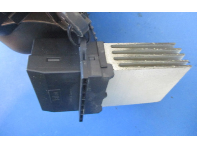 Вентилятор печки Peugeot 406