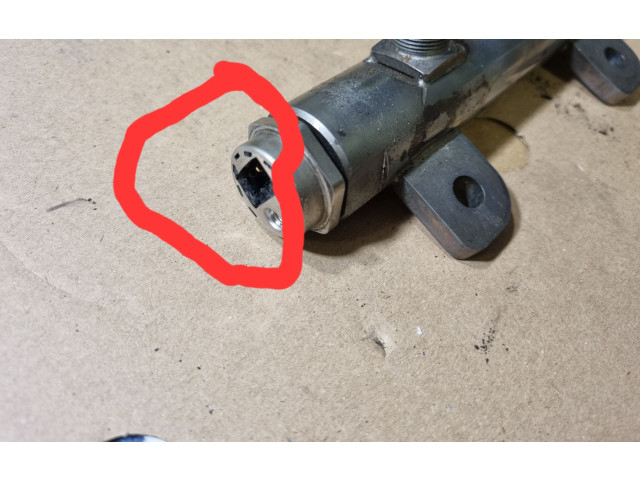 Топливная рампа 9X2Q9D280FA, 006280212222   Jaguar XF   для двигателя 306DT