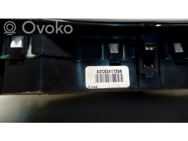 Přístrojová deska  Dodge Grand Caravan 2010 P68065103AF, A2C53417358  