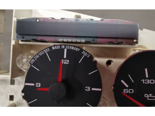 Панель приборов 88311178   Audi A6 S6 C4 4A       