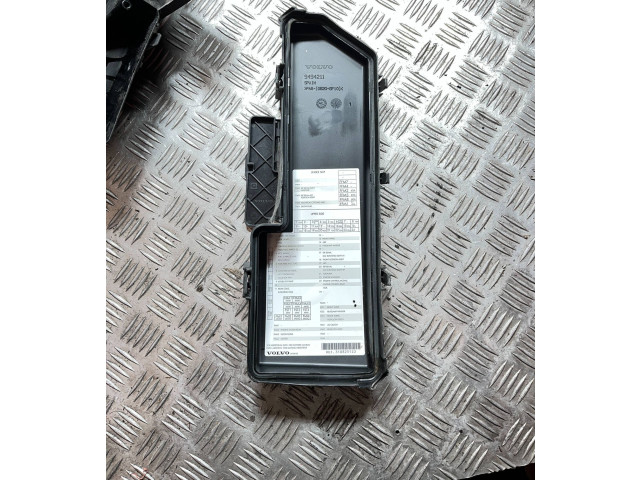 Блок предохранителей 9494210 Volvo S80