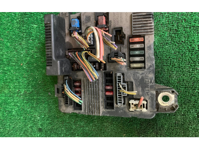 Pojistková skříňka Řídící jednotka BSM 8200306031-, S118399100G Renault Megane II 2004