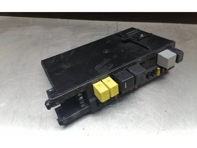 Pojistková skříňka 2035453101 Mercedes-Benz C W203 2003