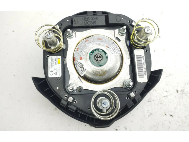 Подушка безопасности водителя 80100J7000 KIA Ceed