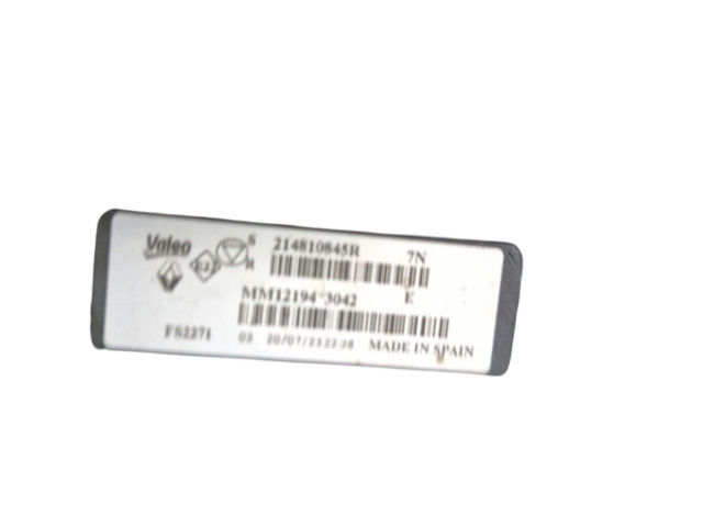 Вентилятор радиатора     214810845R    Renault Clio V 