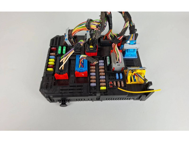 Блок предохранителей 9845141280 Peugeot 2008 II