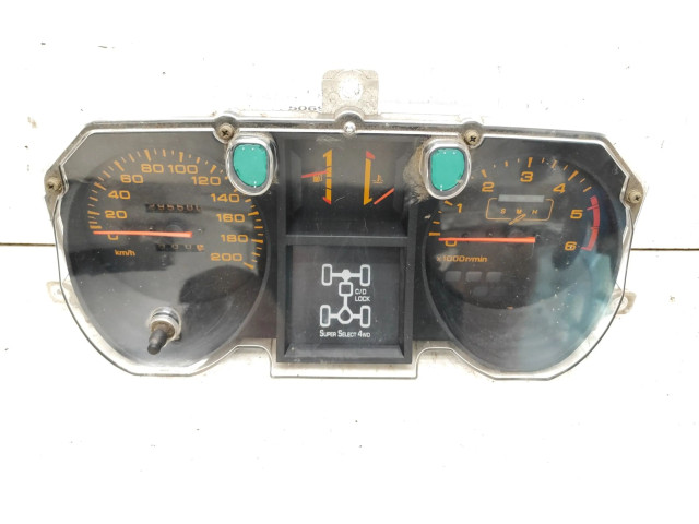 Přístrojová deska Mitsubishi Pajero 1992 MR115069, MR11366250