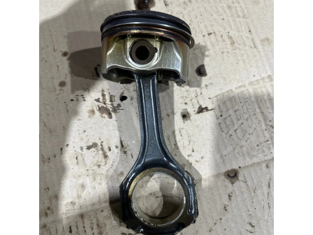 Píst 278929 Mercedes-Benz S C217 pro benzínový motor 4.7 278929