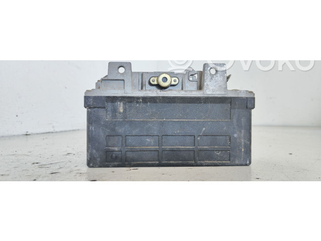 Řídící jednotka 0265101018 Mercedes-Benz E W124 1984