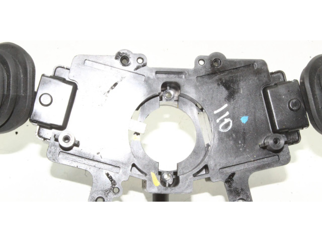 Подрулевой переключатель    Chevrolet Captiva