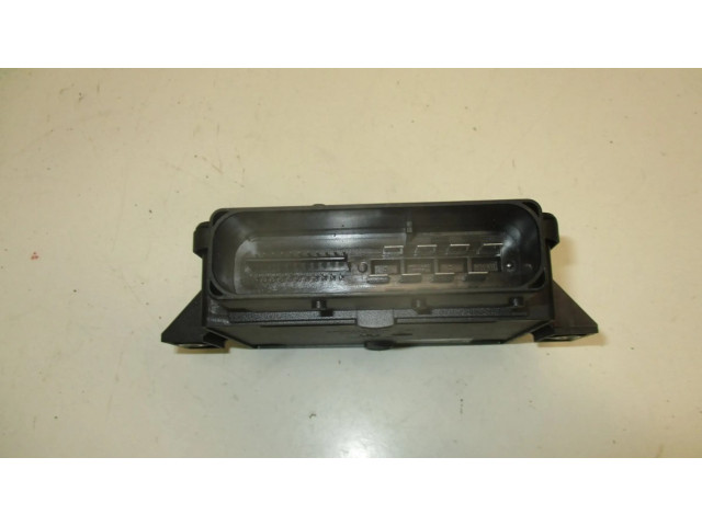 Модуль управления ручным тормозом