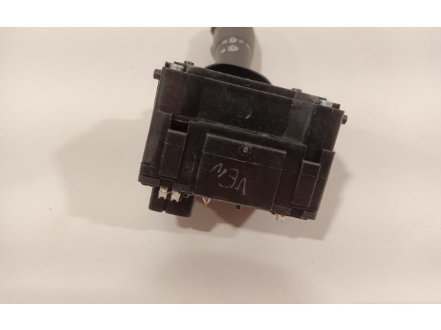 Переключатель дворников    Renault Clio IV