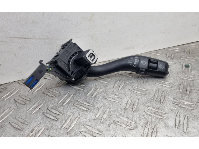 Ручка стеклоочистителей