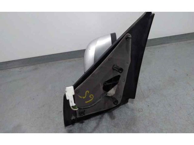 Зеркало электрическое        Dacia Dokker  2012 -  года   