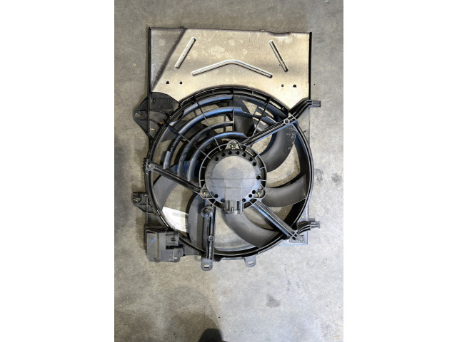 Вентилятор радиатора         Peugeot 2008 I 