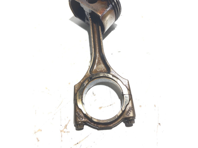 Píst 079B Audi A8 S8 D4 4H CDRA