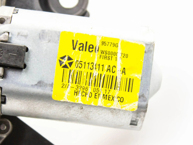 Моторчик заднего дворника 05113411AC Dodge Grand Caravan