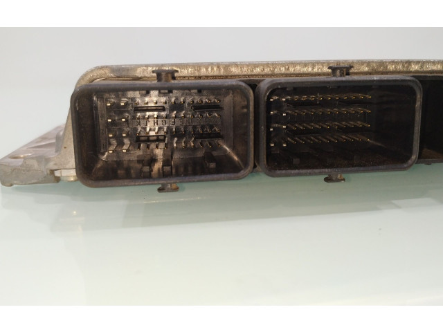 Блок управления двигателя 237102937R Dacia Logan I