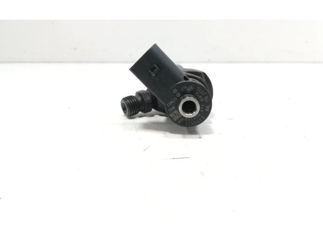 Форсунка 04L130277G Audi A3 S3 A3 Sportback 8P