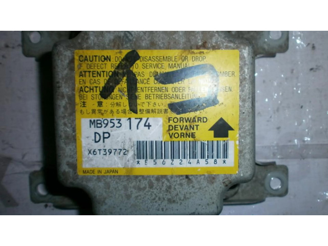 Блок подушек безопасности MB953174, X6T39772 Mitsubishi Colt