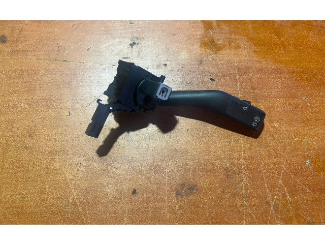 Pojistková skříňka Включатель скорости стеклоочистителей 1K0953519   Volkswagen Caddy 2007