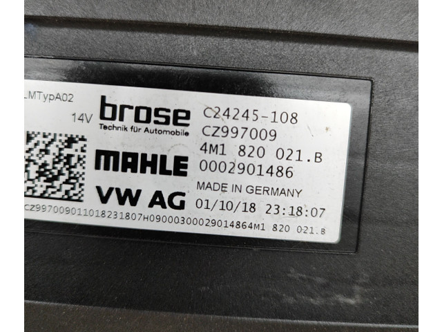 Вентилятор печки    4M1820021B, CZ997009   Audi e-tron